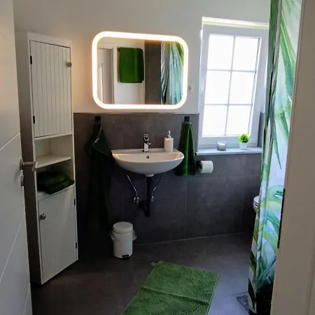 Alte Dorfschule Im Recknitztal * Selpin